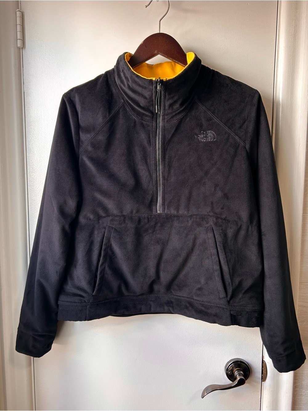 The North Face Reversible WindWall Pullover